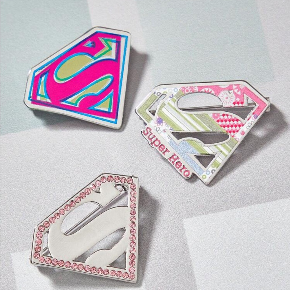 SUPERMAN X Rebellious Rose 3pcs/set Fashion Superman Collaboration Brooch Pin
